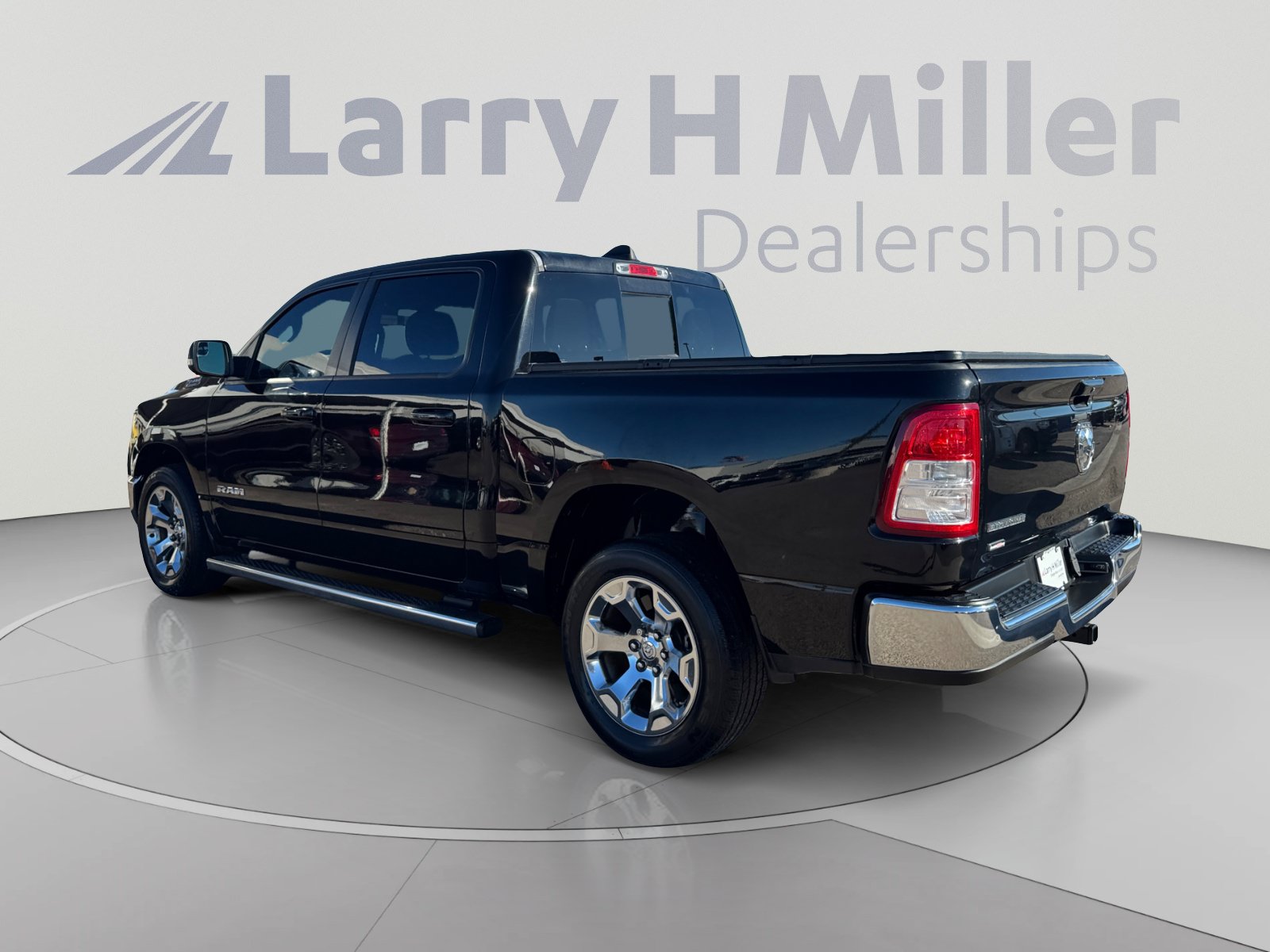 Used 2022 RAM 1500 Big Horn RWD image 3