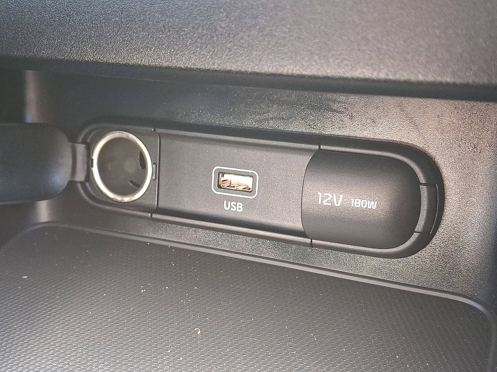 Used 2022 Kia Forte LXS image 31