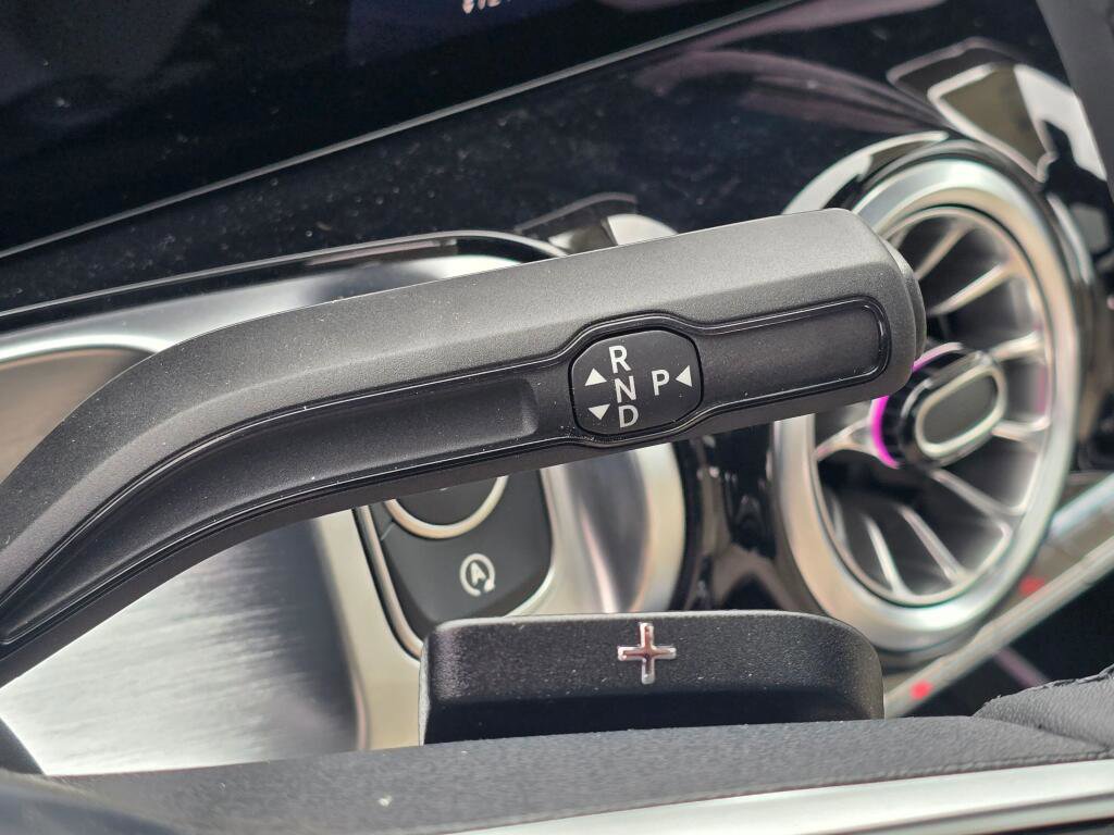 New 2026 Mercedes-Benz GLB 250 4MATIC image 16