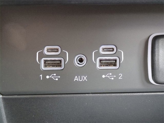 New 2025 Jeep Grand Cherokee L Limited w/ Black Appearance Package image 23