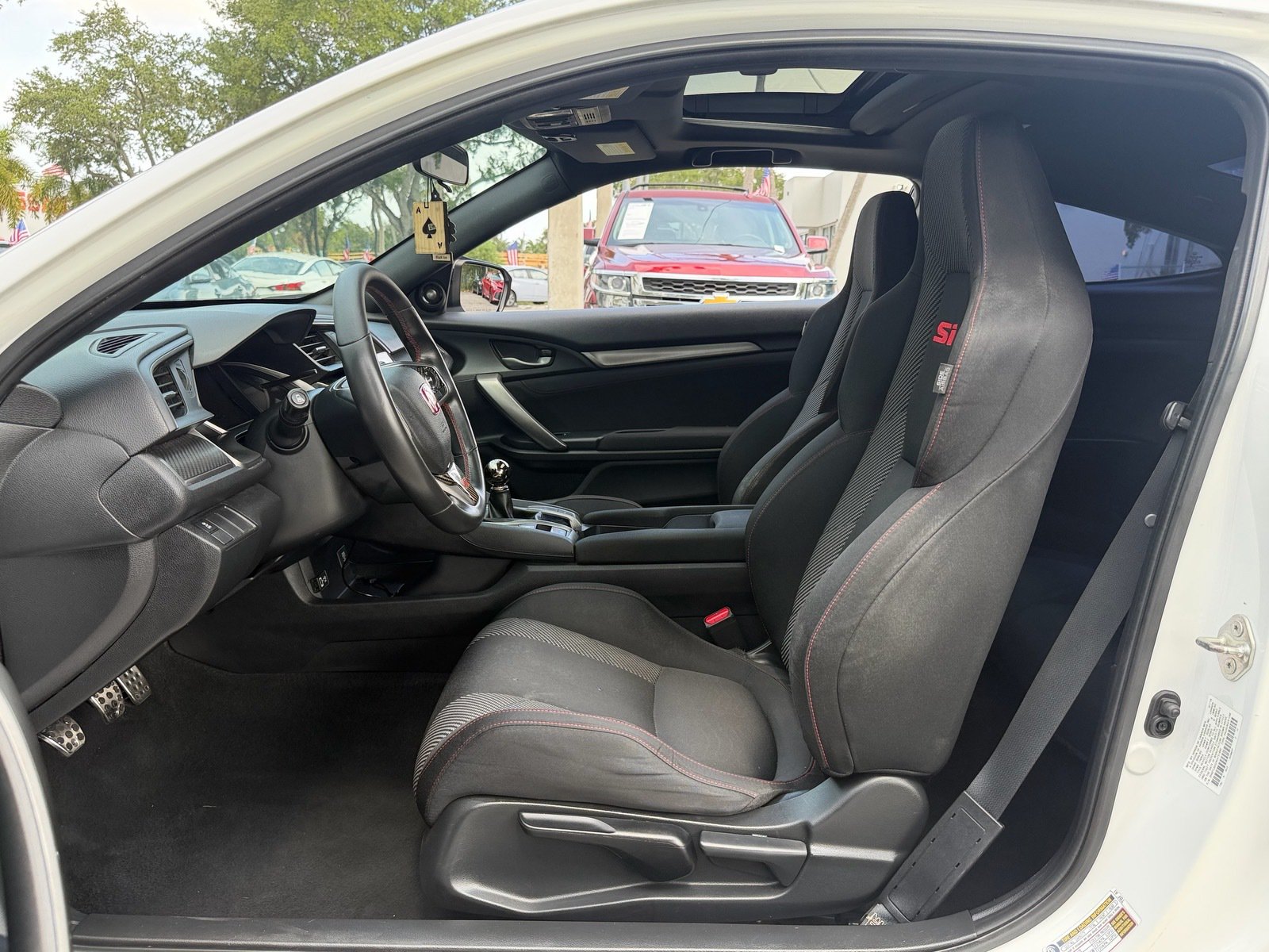 Used 2019 Honda Civic Si image 9