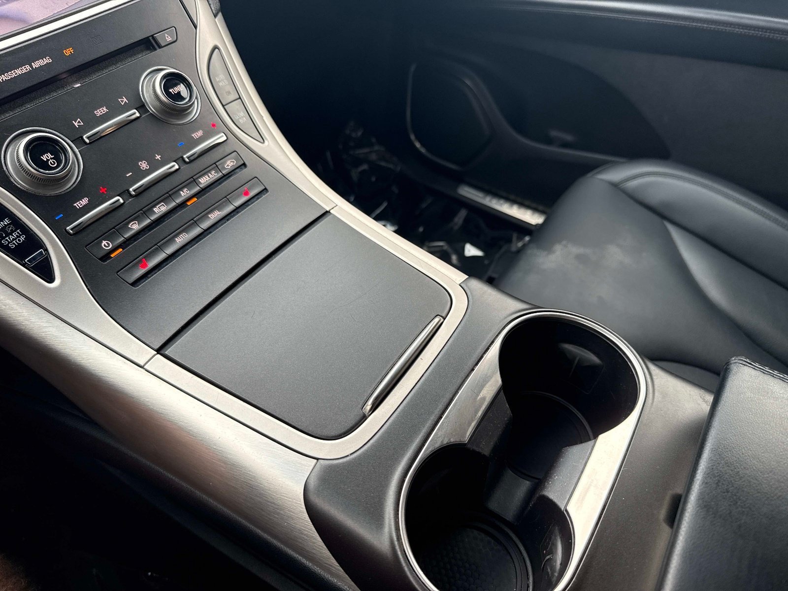 Used 2016 Lincoln MKX Premiere FWD image 23
