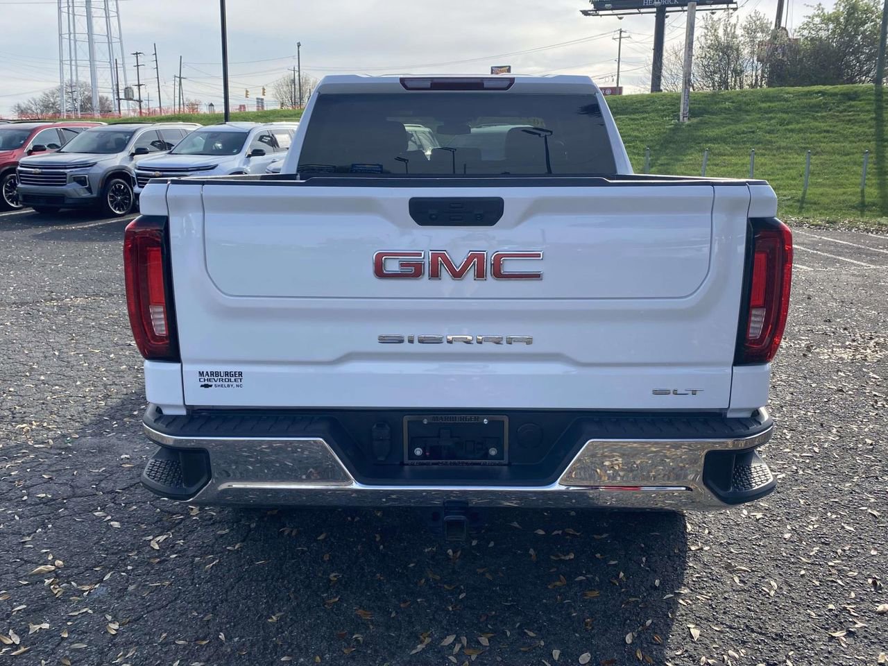 Used 2024 GMC Sierra 1500 SLT image 5