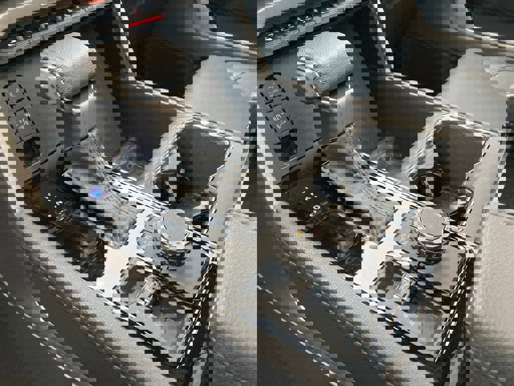 Used 2025 Toyota Tundra Limited image 28