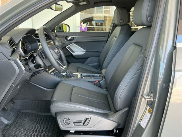 Certified 2025 Audi Q3 2.0T Premium Plus w/ Premium Plus Package AWD/4WD image 34