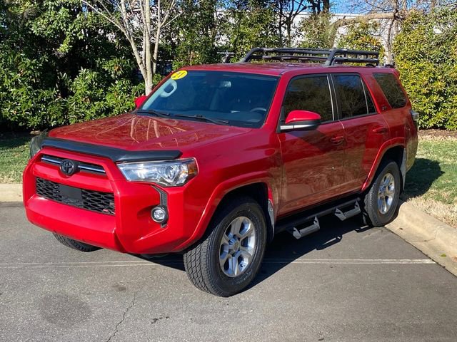 Used 2021 Toyota 4Runner SR5 image 3