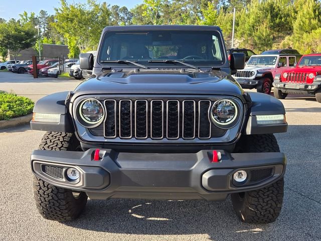 Used 2024 Jeep Wrangler Unlimited Rubicon w/ Convenience Group AWD/4WD image 2