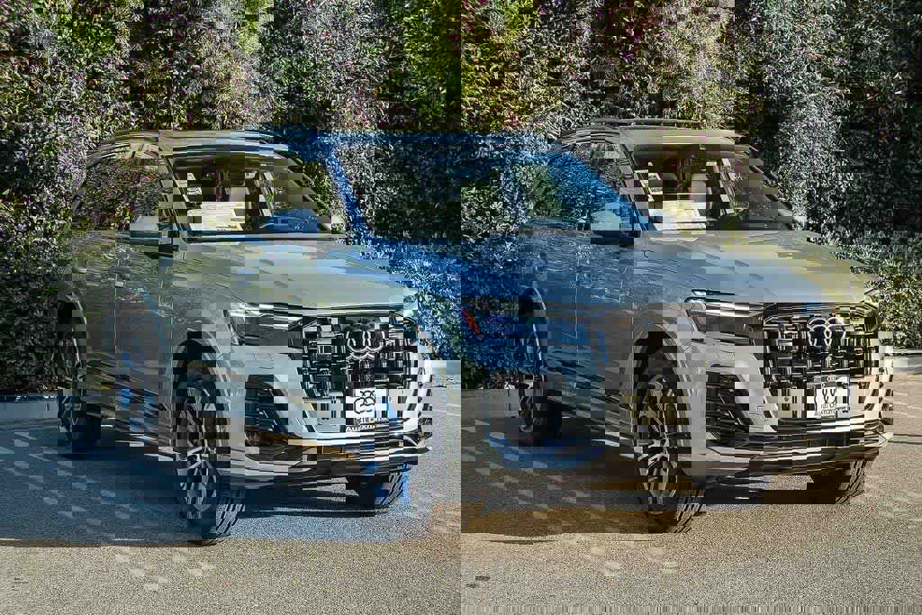 New 2026 Audi Q7 2.0T Premium Plus image 3