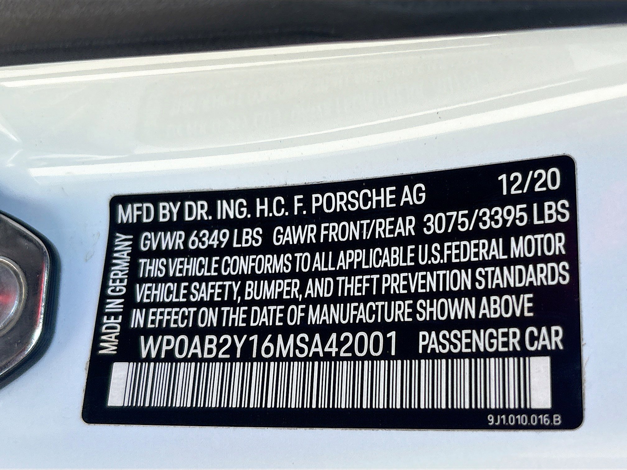 Used 2021 Porsche Taycan 4S image 21