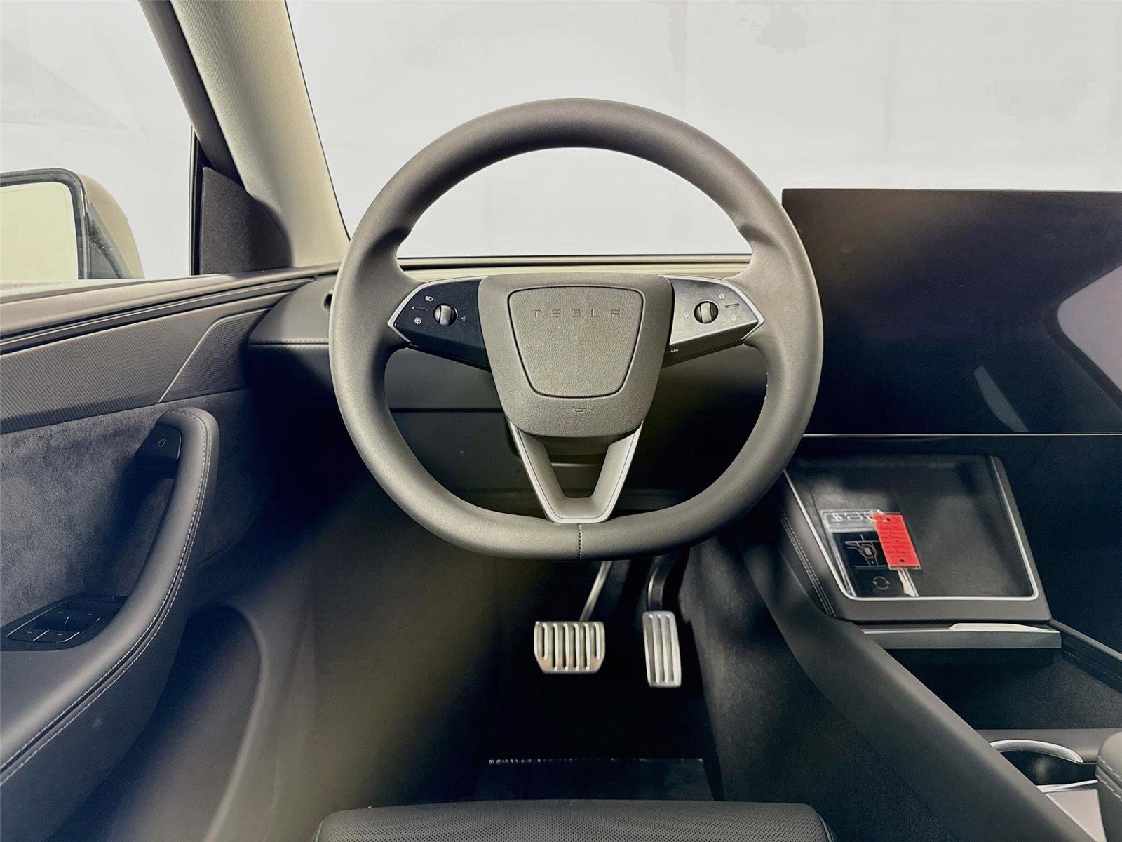 Used 2026 Tesla Model Y Performance AWD/4WD image 3