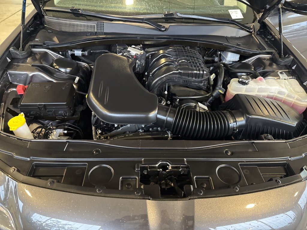 Certified 2023 Chrysler 300 Touring w/ Sport Appearance Package image 28