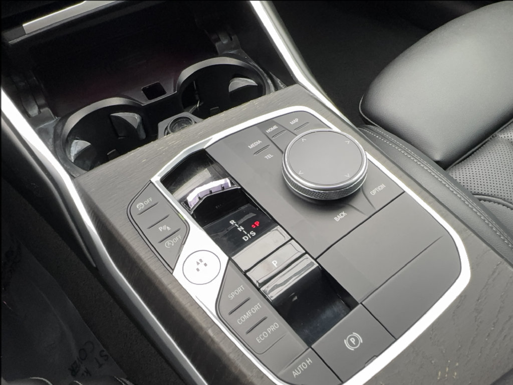 Used 2024 BMW 330i Sedan RWD image 48