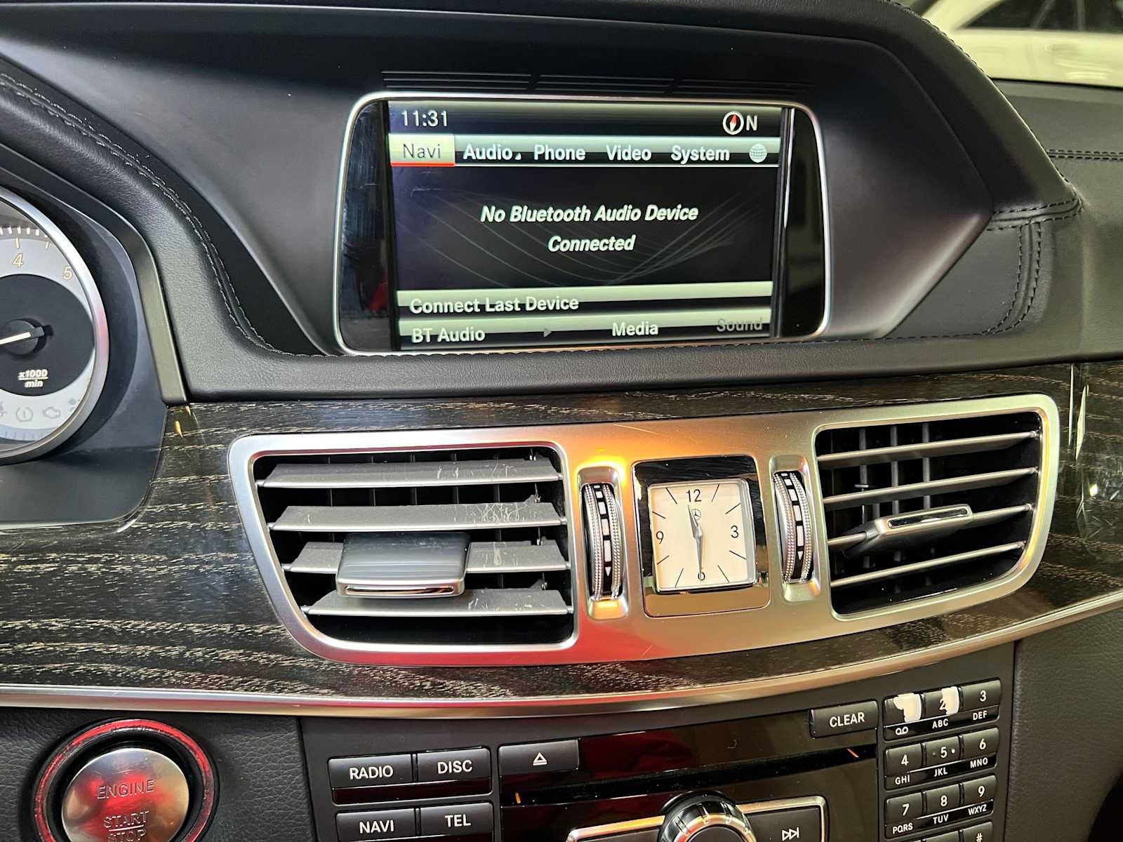 Used 2015 Mercedes-Benz E 400 4MATIC Sedan image 35