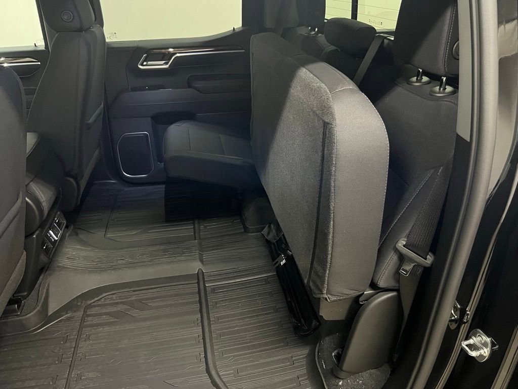 New 2026 GMC Sierra 1500 SLE w/ Preferred Package AWD/4WD image 33