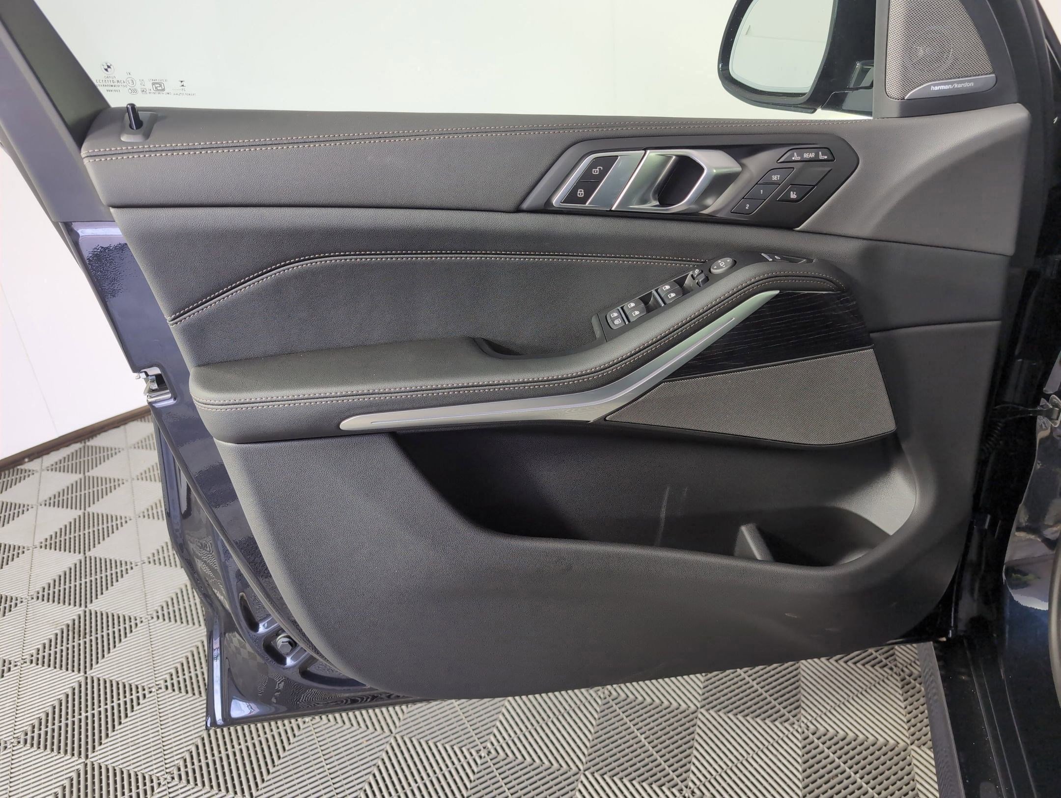 New 2026 BMW X7 xDrive40i w/ M Sport Package image 10