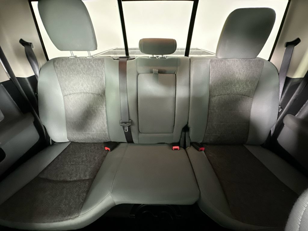 Used 2016 RAM 1500 Big Horn AWD/4WD image 13
