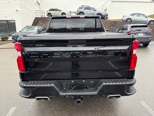Used 2021 Chevrolet Silverado 1500 Custom Trail Boss w/ LPO, Dark Essentials Package image 4