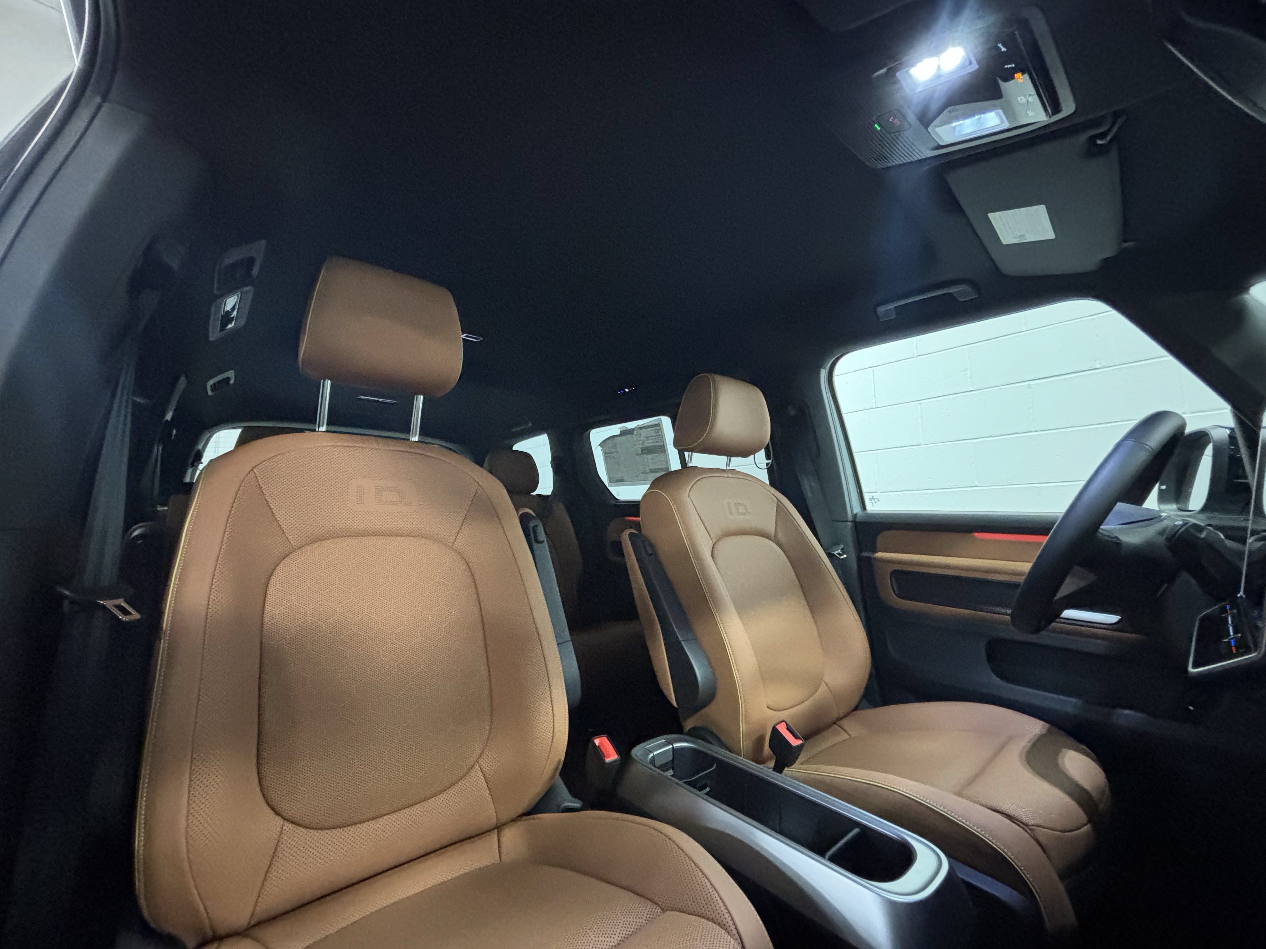 New 2025 Volkswagen ID. Buzz Pro S RWD image 12