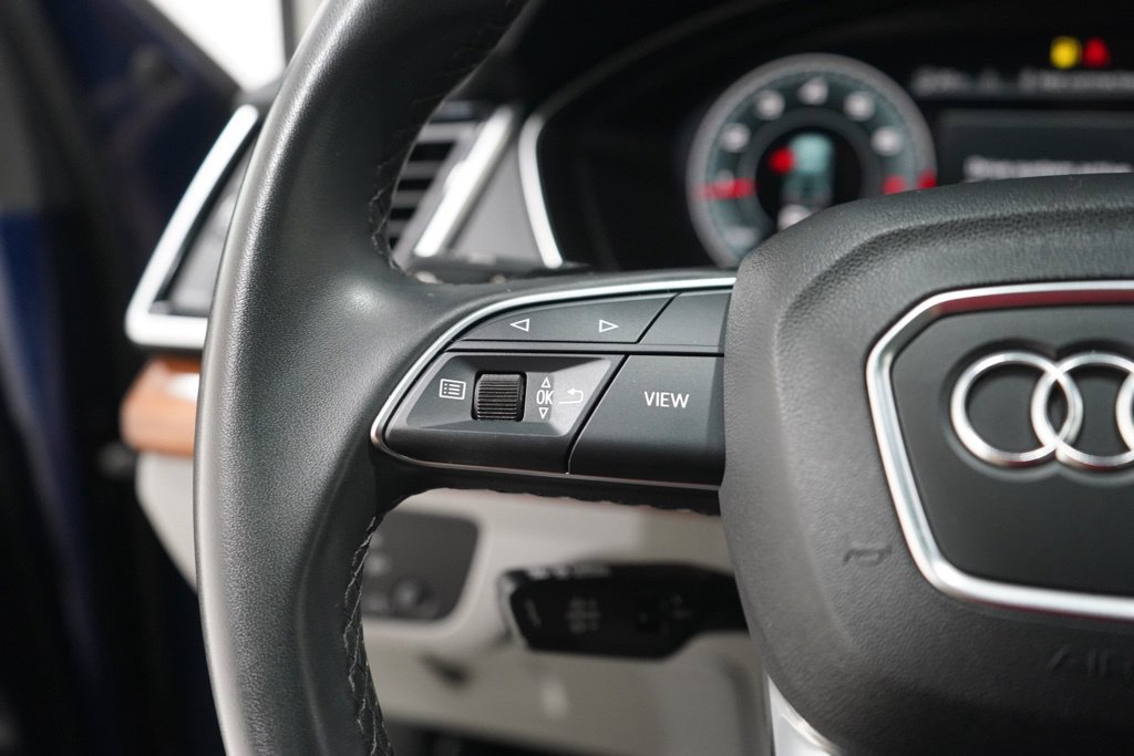 Used 2022 Audi Q5 2.0T Premium Plus w/ Premium Plus Package AWD/4WD image 26