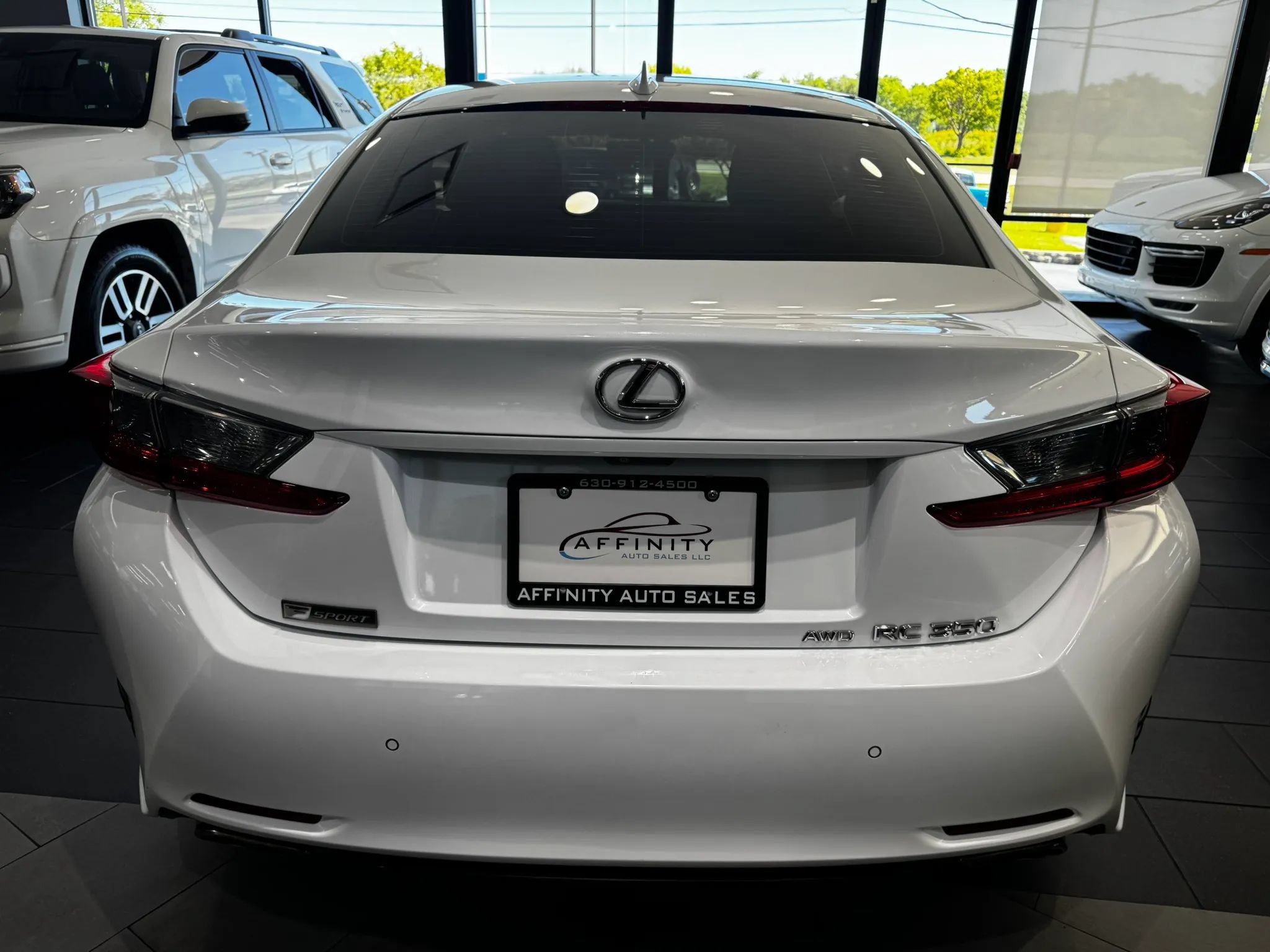 Used 2016 Lexus RC 350 AWD image 4