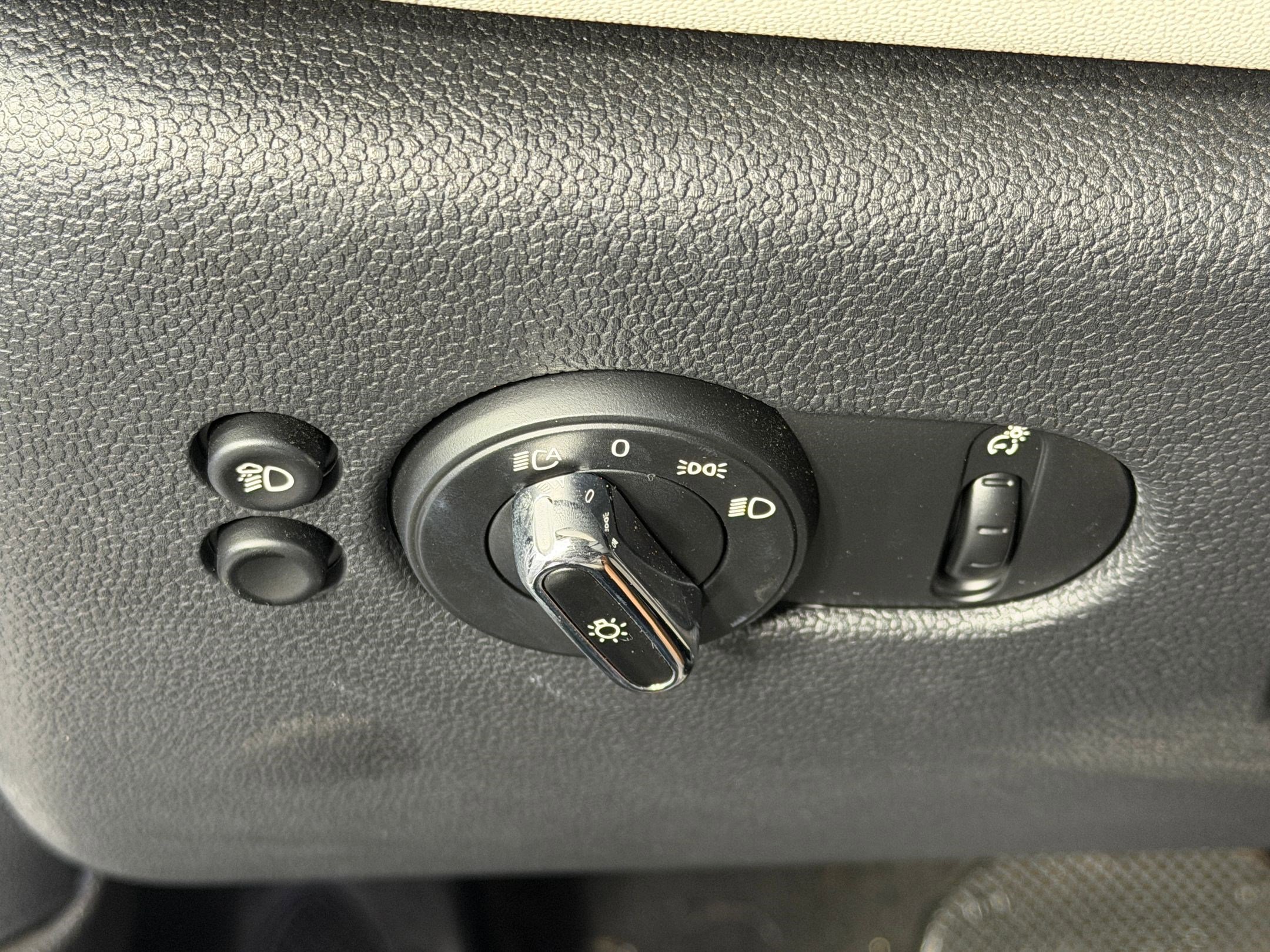 Used 2024 MINI Cooper S FWD image 18