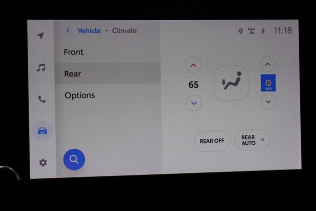 Used 2023 Toyota Highlander XSE image 37