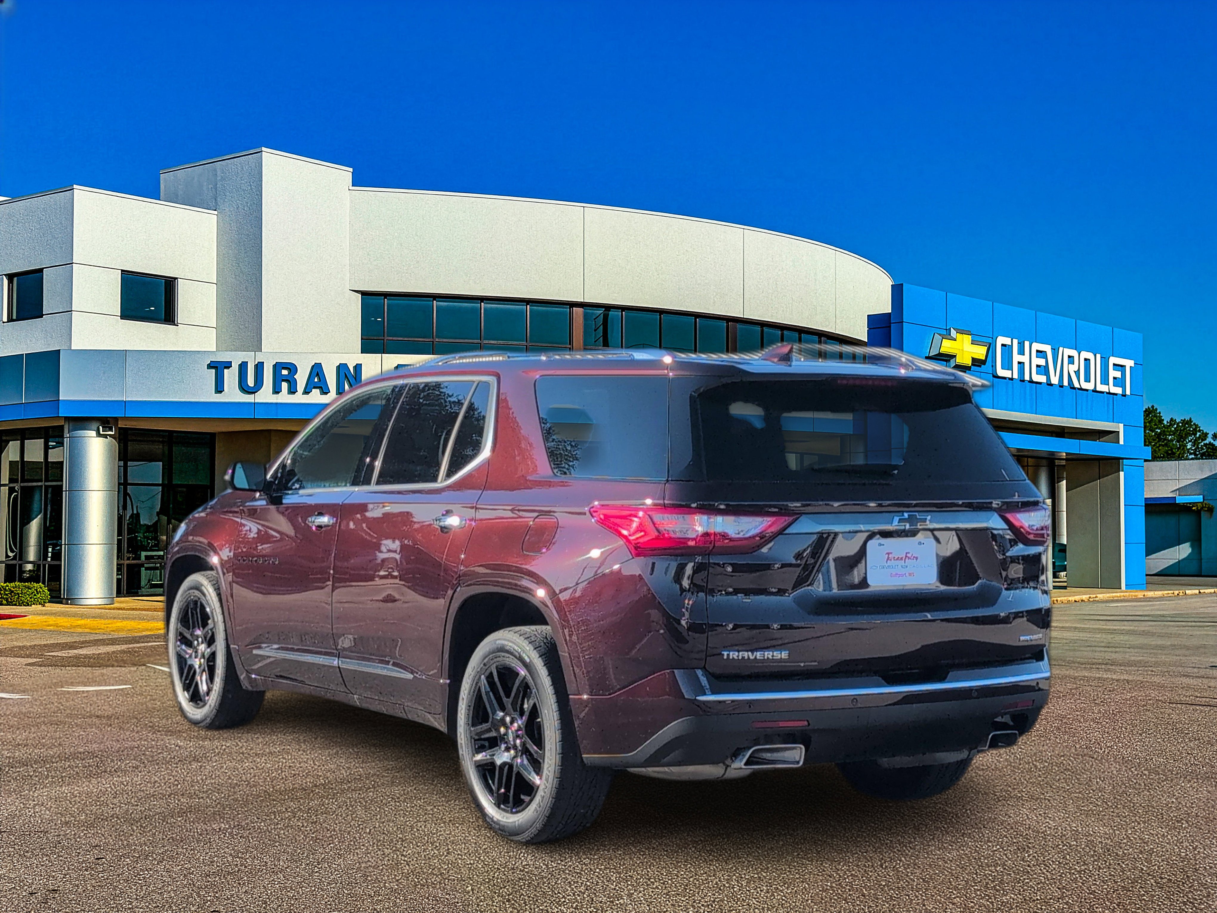 Used 2020 Chevrolet Traverse Premier w/ LPO, Blackout Package image 3