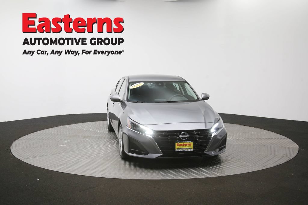 Used 2023 Nissan Altima 2.5 S FWD image 45