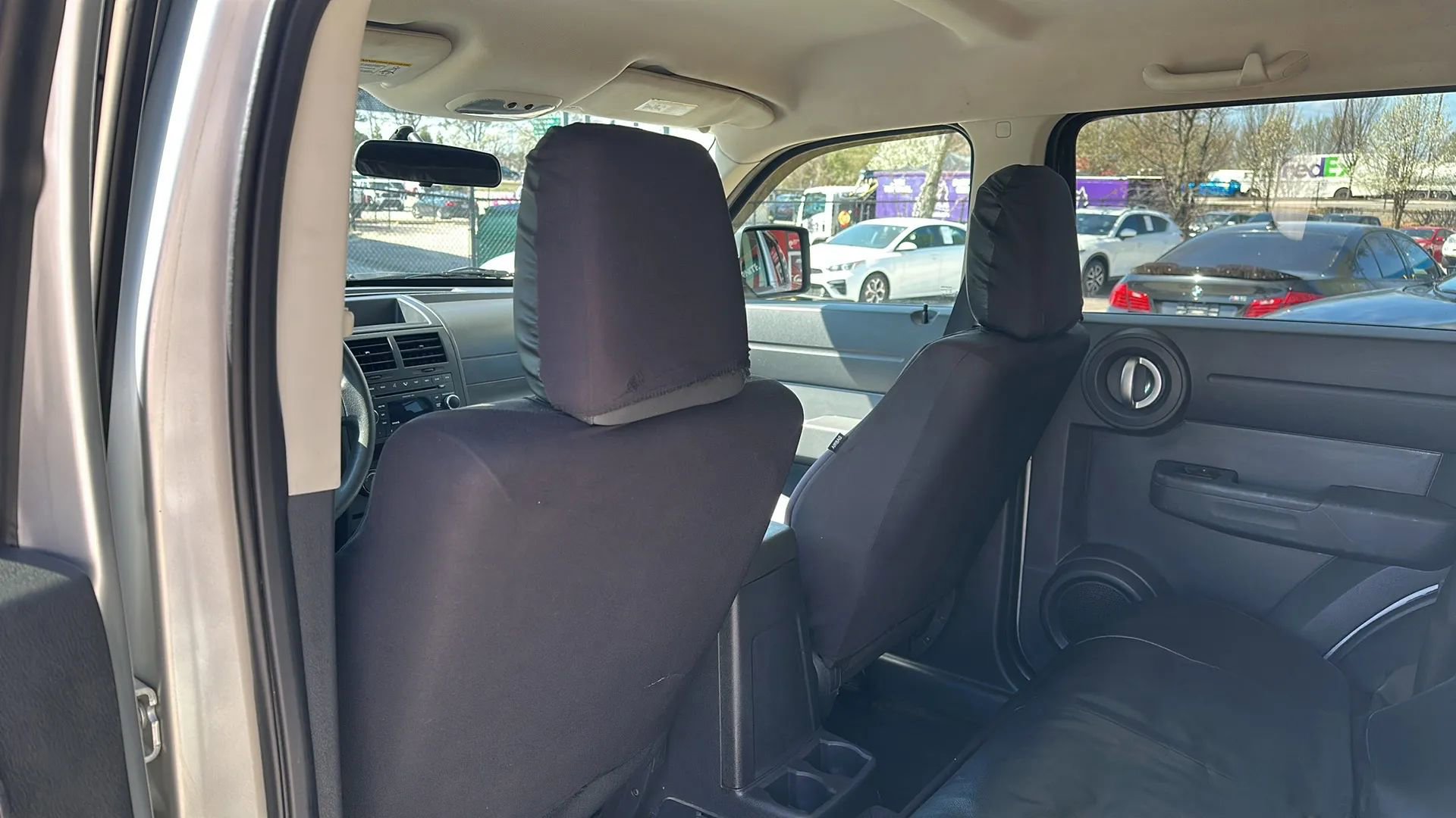 Used 2008 Dodge Nitro SXT image 18