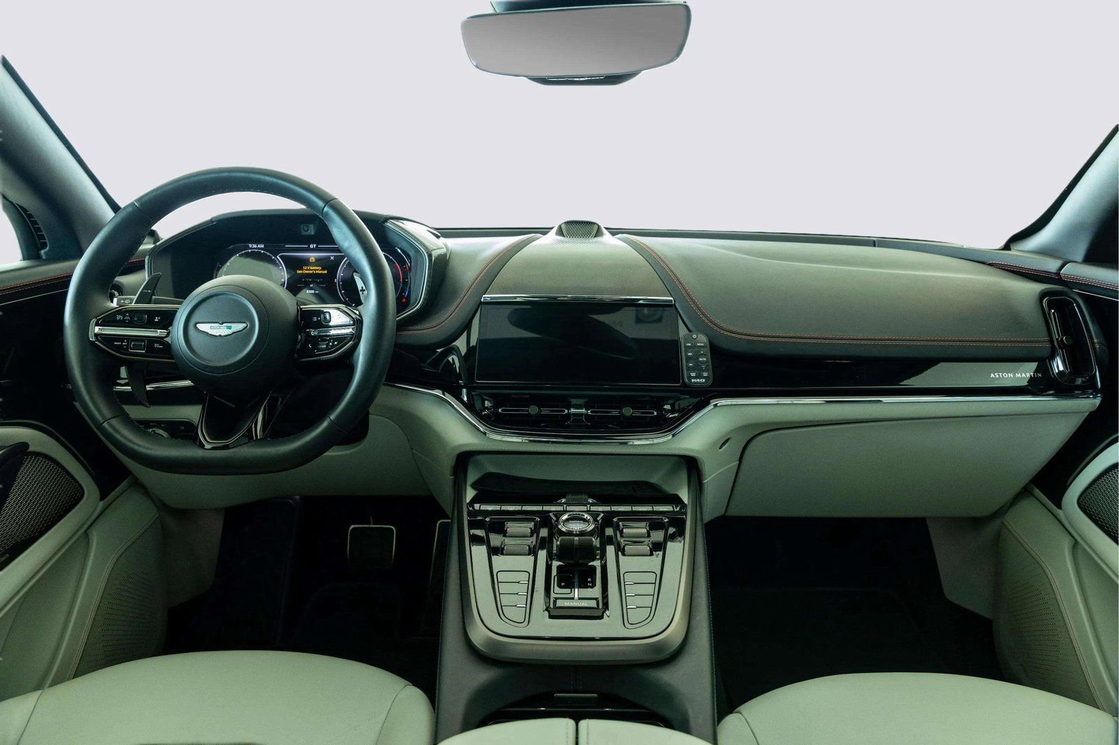 Used 2025 Aston Martin DBX 707 image 25