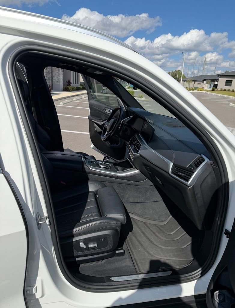 Used 2022 BMW X5 xDrive40i image 15