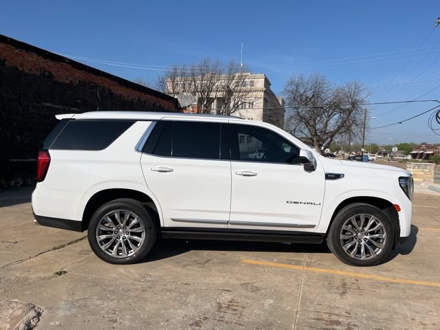 Certified 2022 GMC Yukon Denali w/ Denali Premium Package RWD image 7