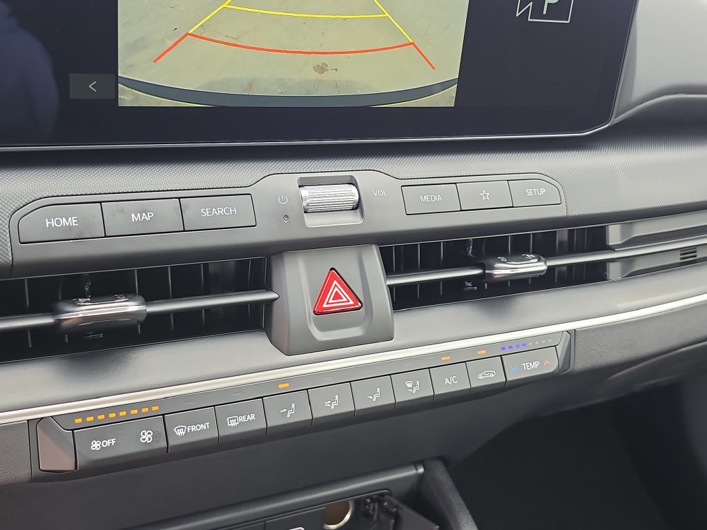 New 2026 Kia K4 FWD image 24