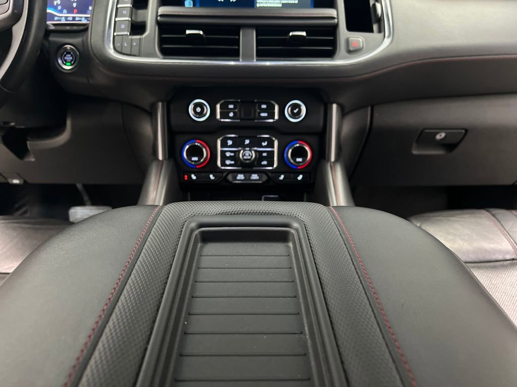 Used 2024 Chevrolet Suburban RST image 43