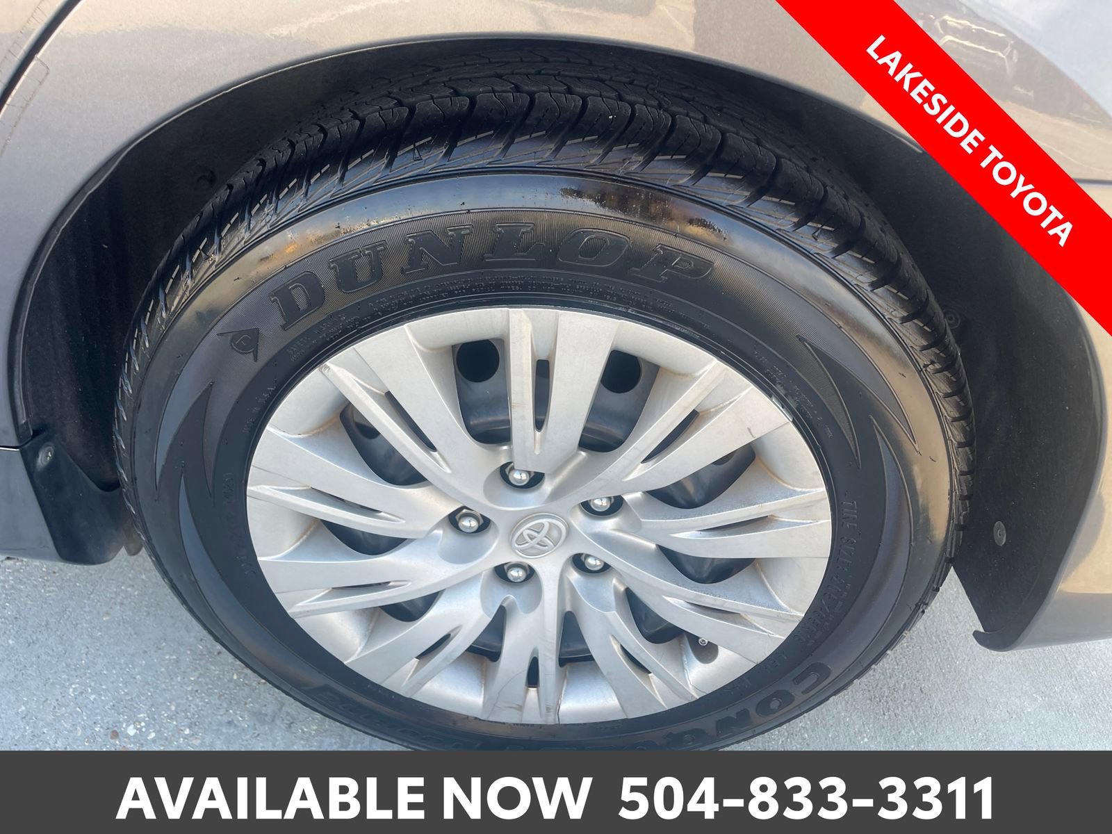 Used 2014 Toyota Camry LE FWD image 12