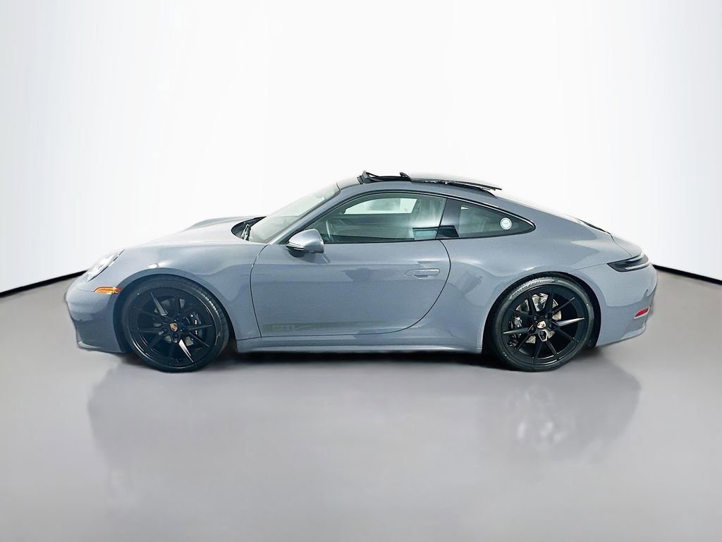 New 2026 Porsche 911 Carrera T image 2