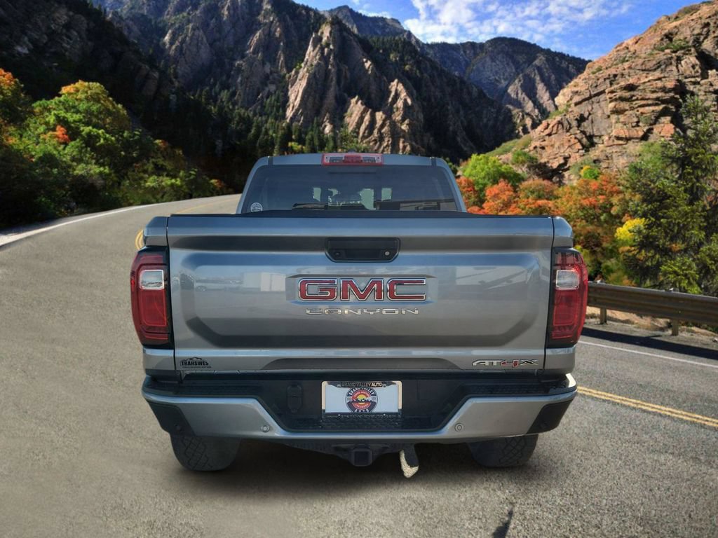 Used 2023 GMC Canyon AT4X AWD/4WD image 4