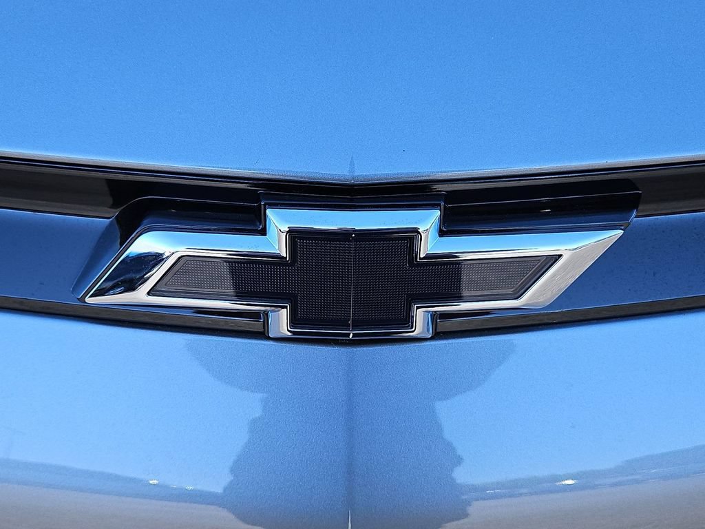 New 2027 Chevrolet Bolt RS w/ Technology Package FWD image 22