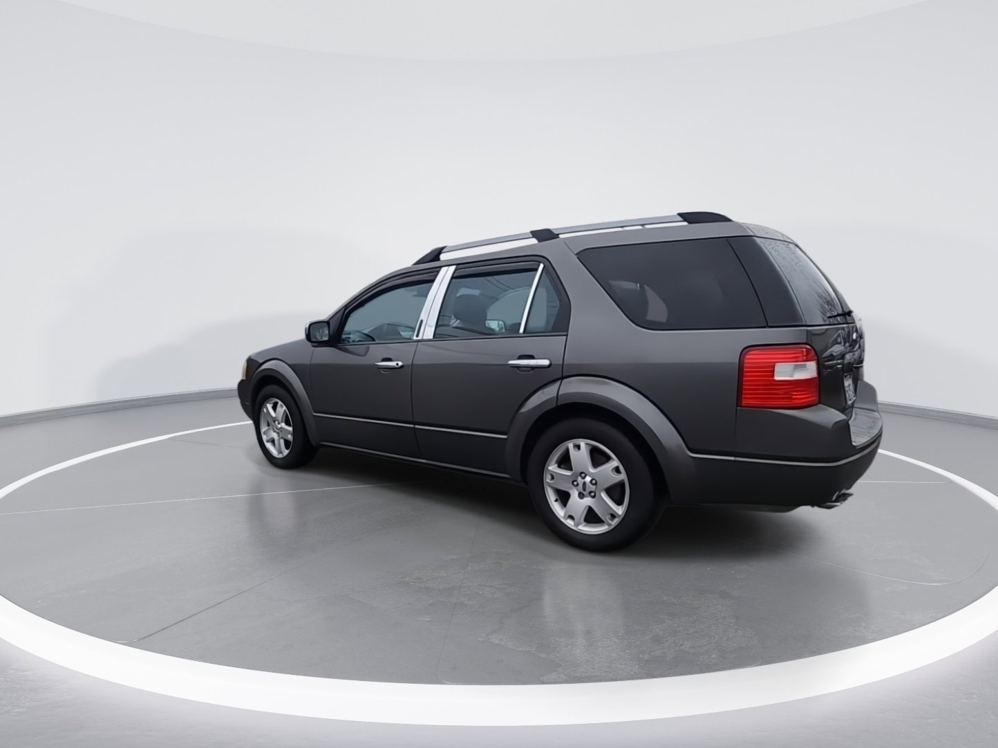 Used 2005 Ford Freestyle Limited image 5