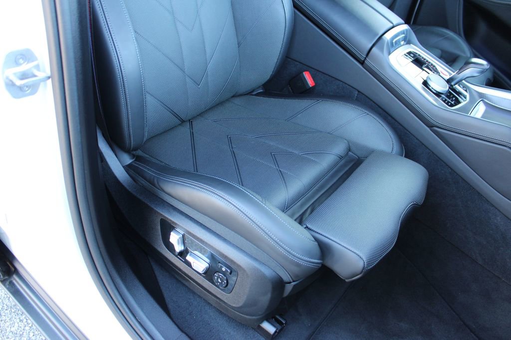 New 2023 BMW XM image 25