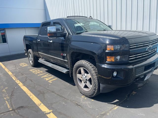 Used 2016 Chevrolet Silverado 2500 LTZ w/ Custom Sport Edition AWD/4WD video 1