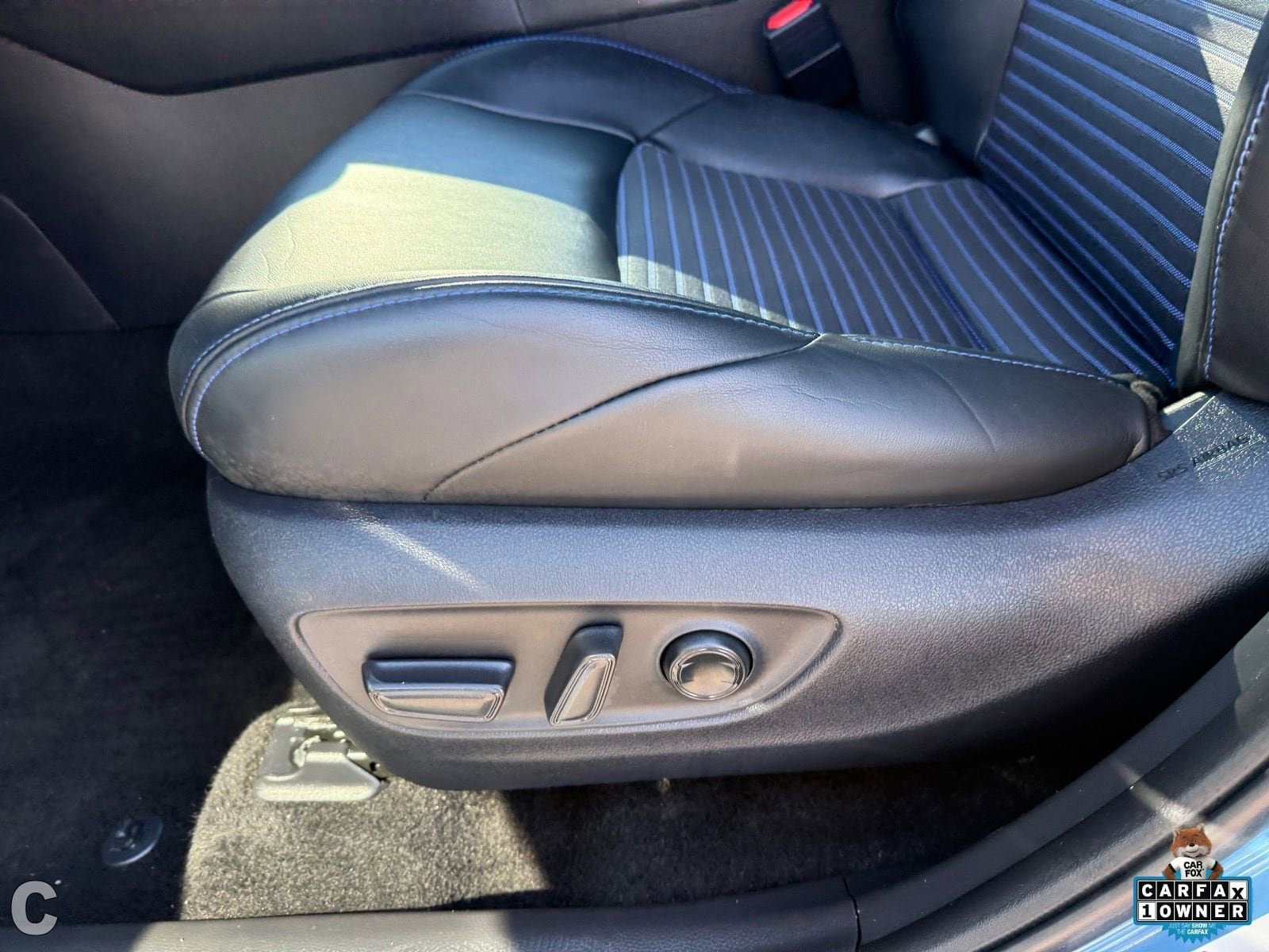 Used 2024 Toyota RAV4 XSE w/ Advanced Technology Package image 19
