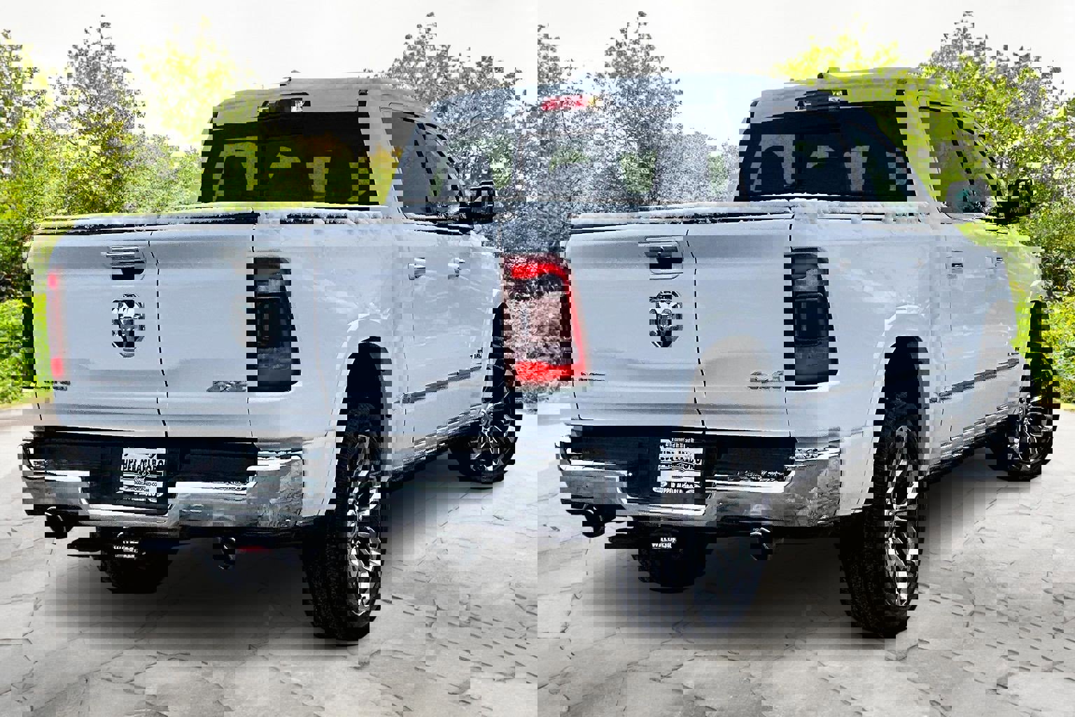 Used 2022 RAM 1500 Limited image 13