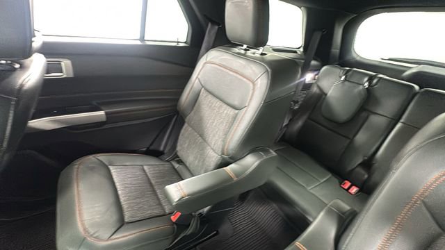 Used 2022 Ford Explorer Timberline image 14