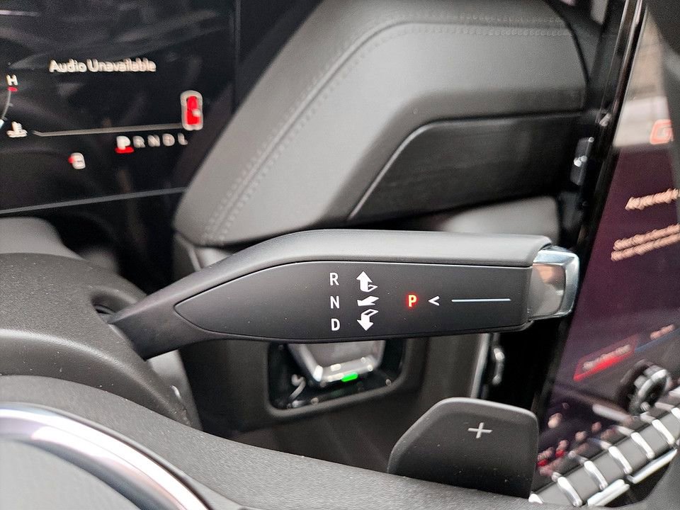 New 2026 GMC Yukon Denali w/ Denali Reserve Package image 15