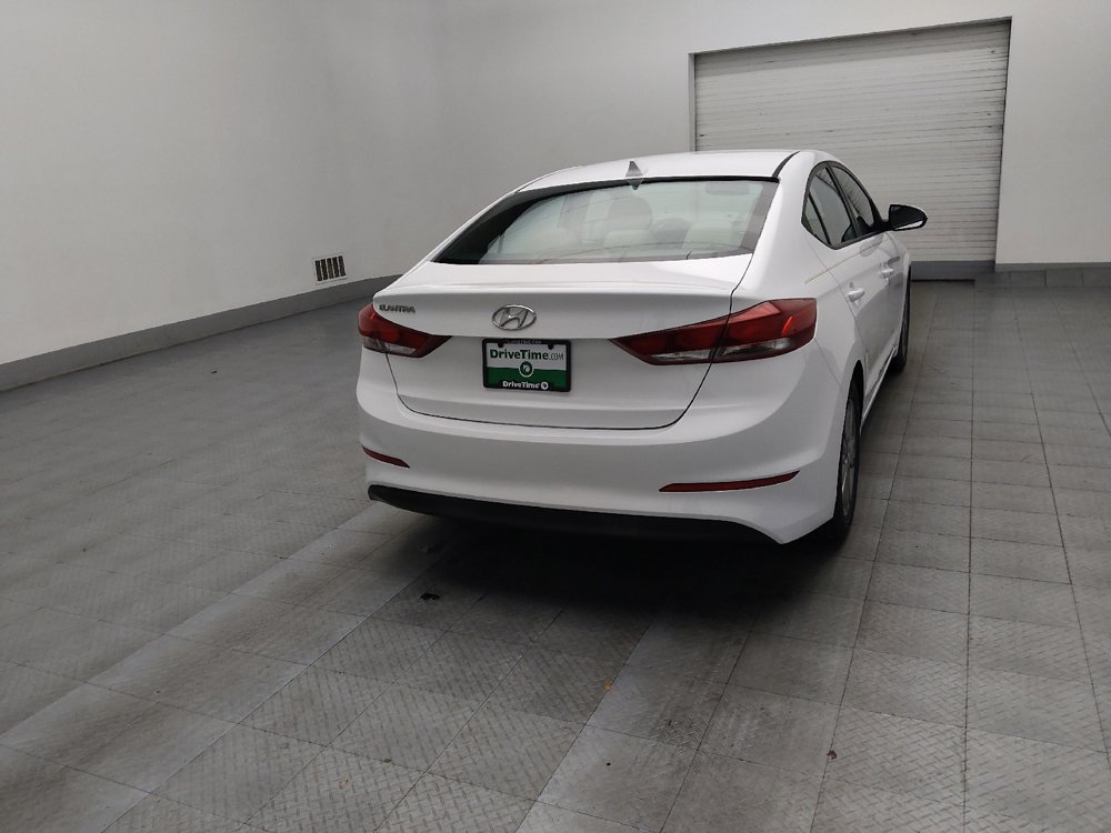 Used 2017 Hyundai Elantra Value Edition image 9