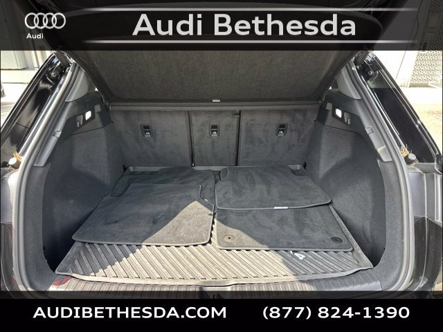 Used 2024 Audi Q4 e-tron Premium Plus w/ Premium Plus AWD/4WD image 10
