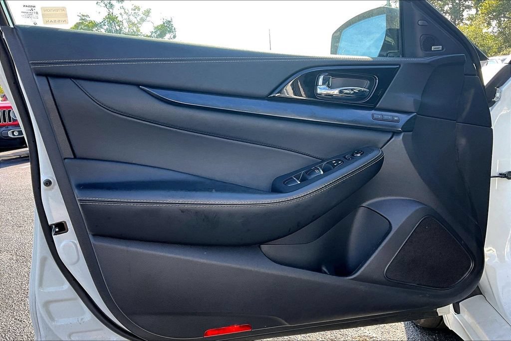 Used 2023 Nissan Maxima Platinum FWD image 20