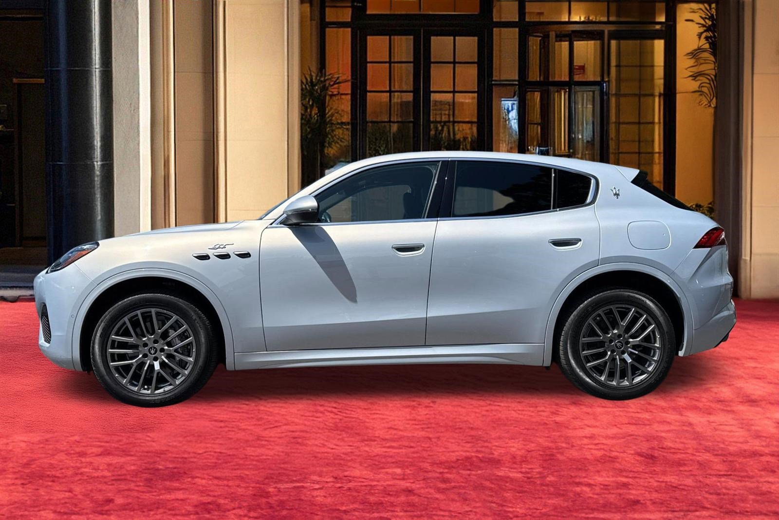 Used 2023 Maserati Grecale GT AWD/4WD image 2