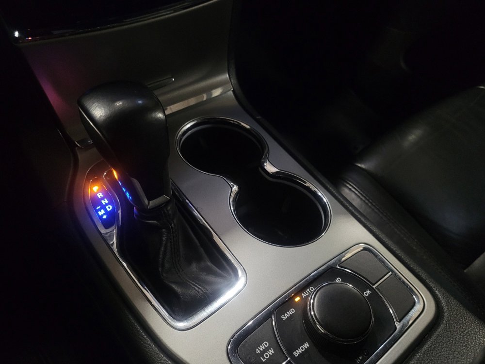 Used 2020 Jeep Grand Cherokee Limited image 26